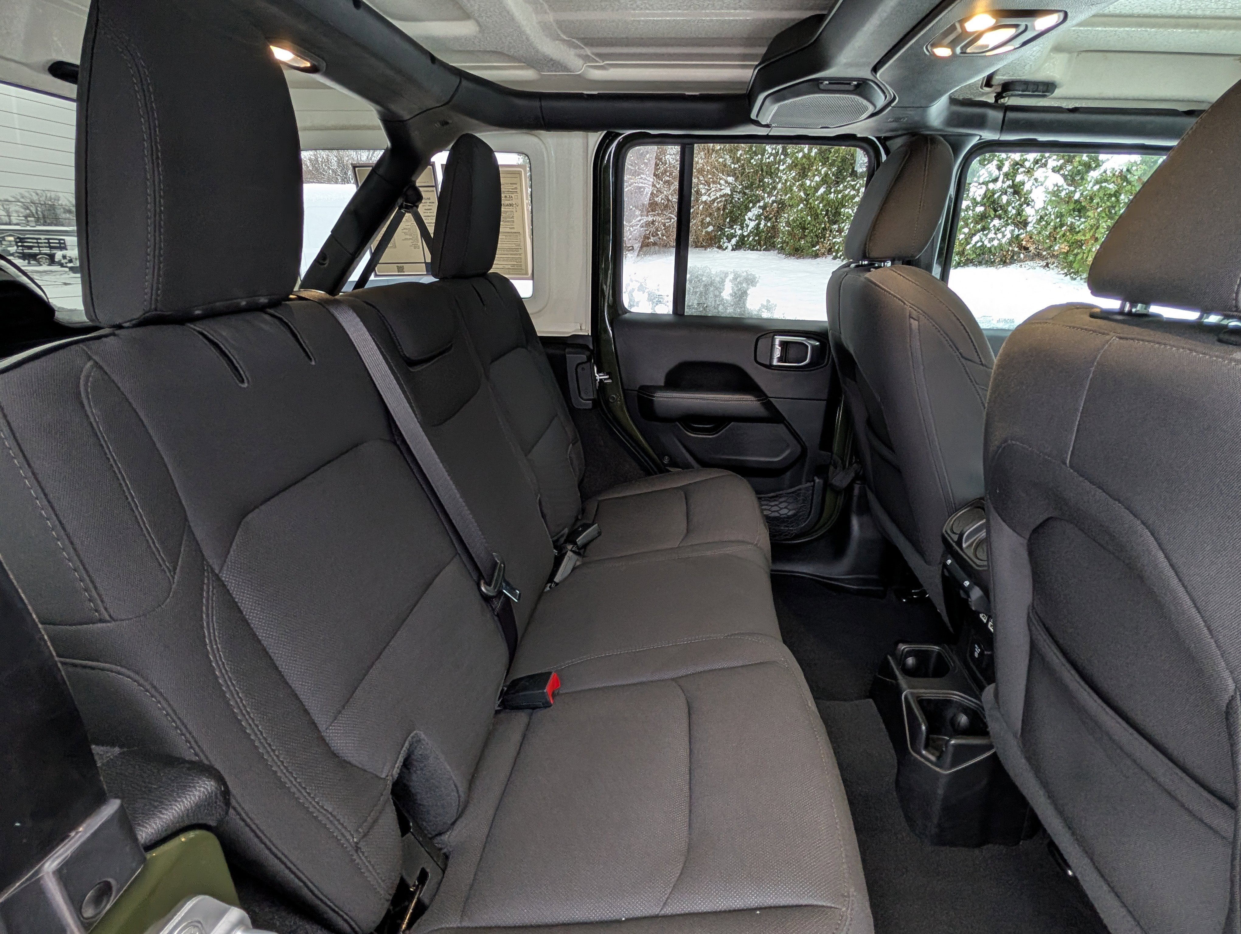 Used 2021 Jeep Wrangler Unlimited Sahara image 26