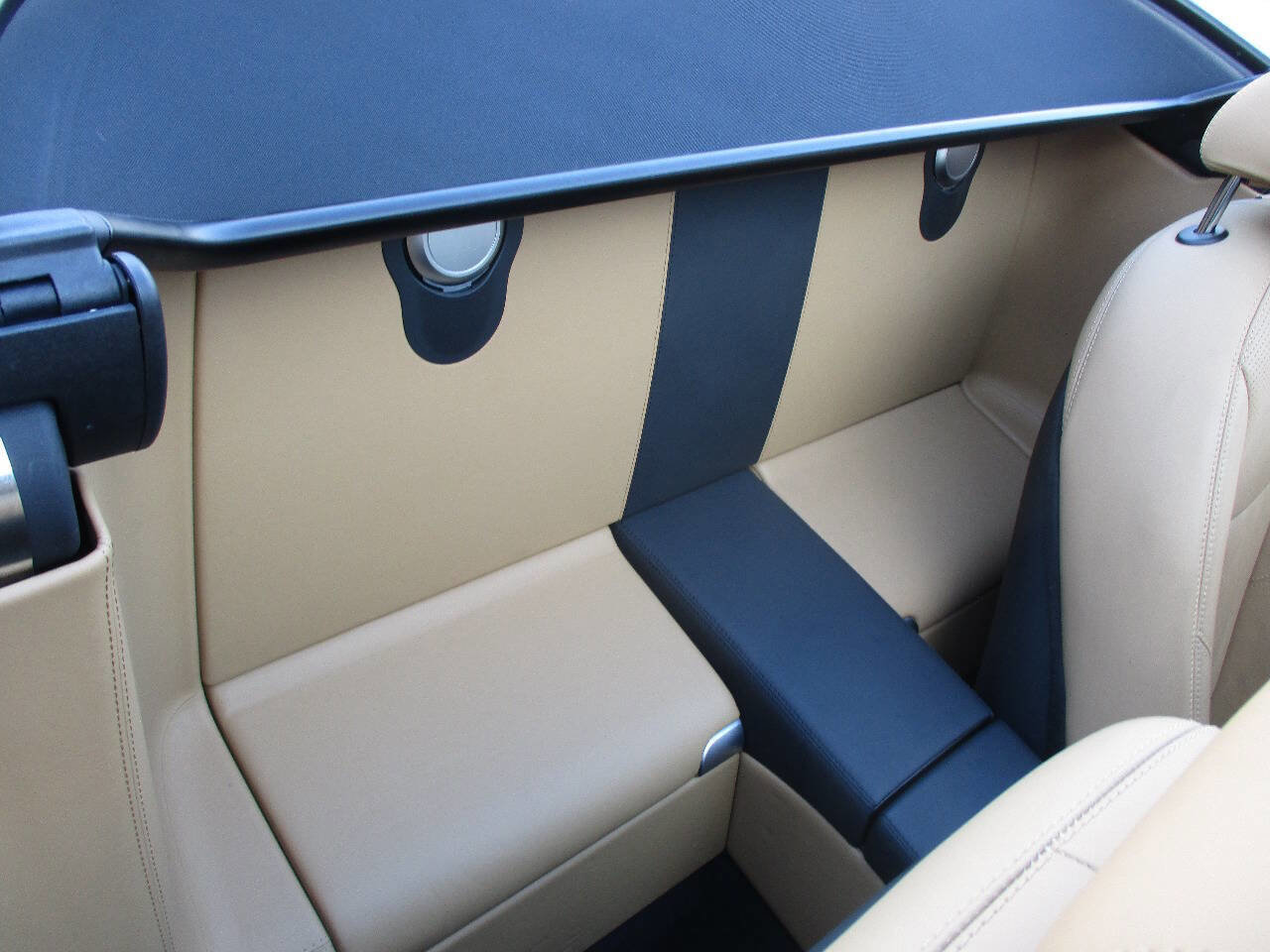 Used 2007 Mercedes-Benz SL 550 image 95