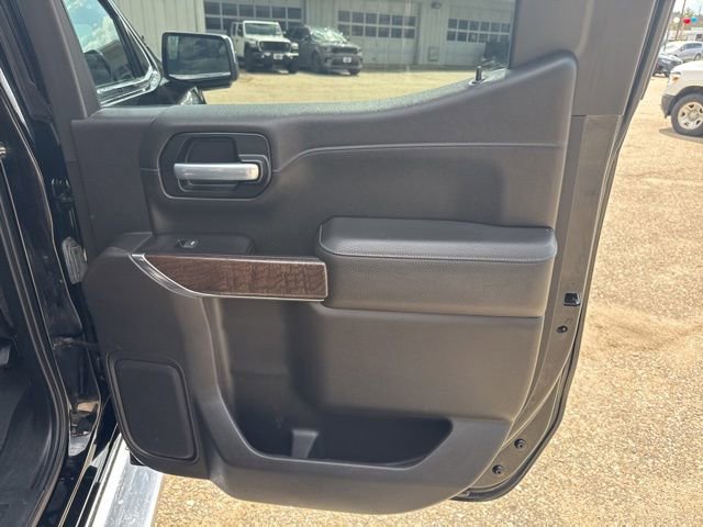 Used 2019 GMC Sierra 1500 Denali w/ Driver Alert Package II AWD/4WD image 14