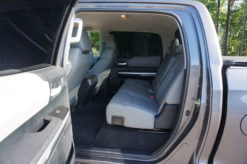 Used 2017 Toyota Tundra Limited w/ Limited Premium Package image 12