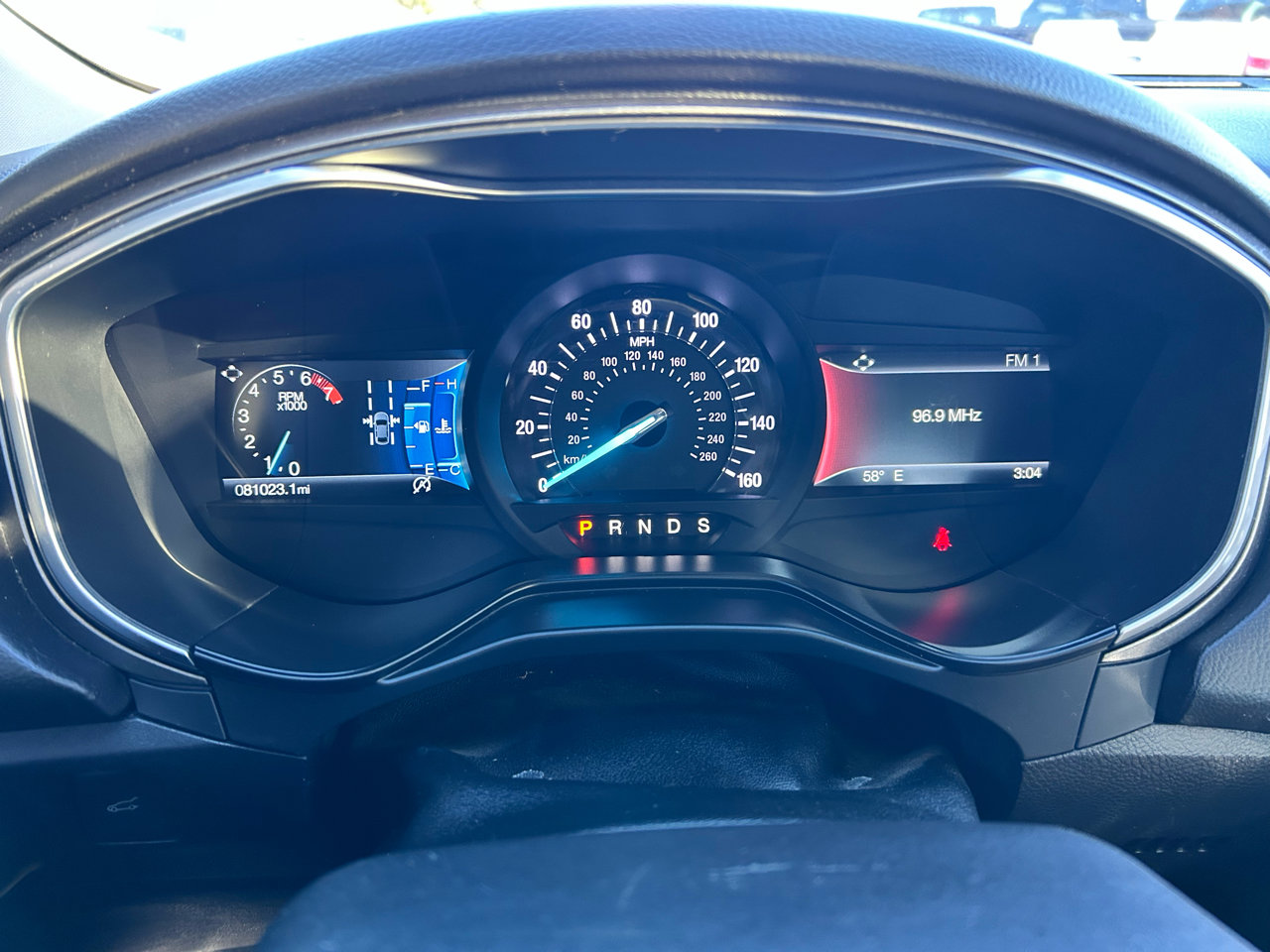 Used 2019 Ford Fusion SEL image 5