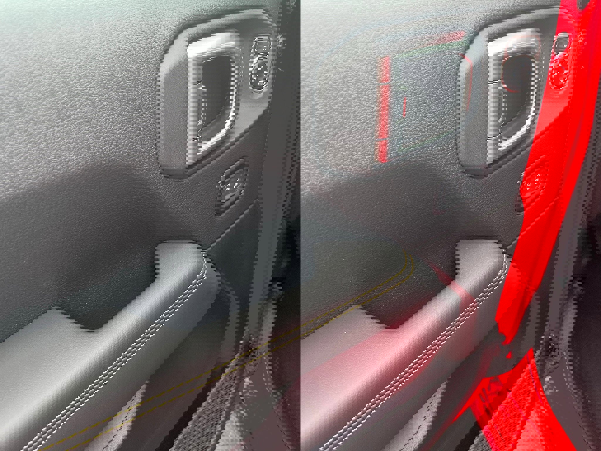 New 2024 Jeep Wrangler Unlimited Sahara image 14