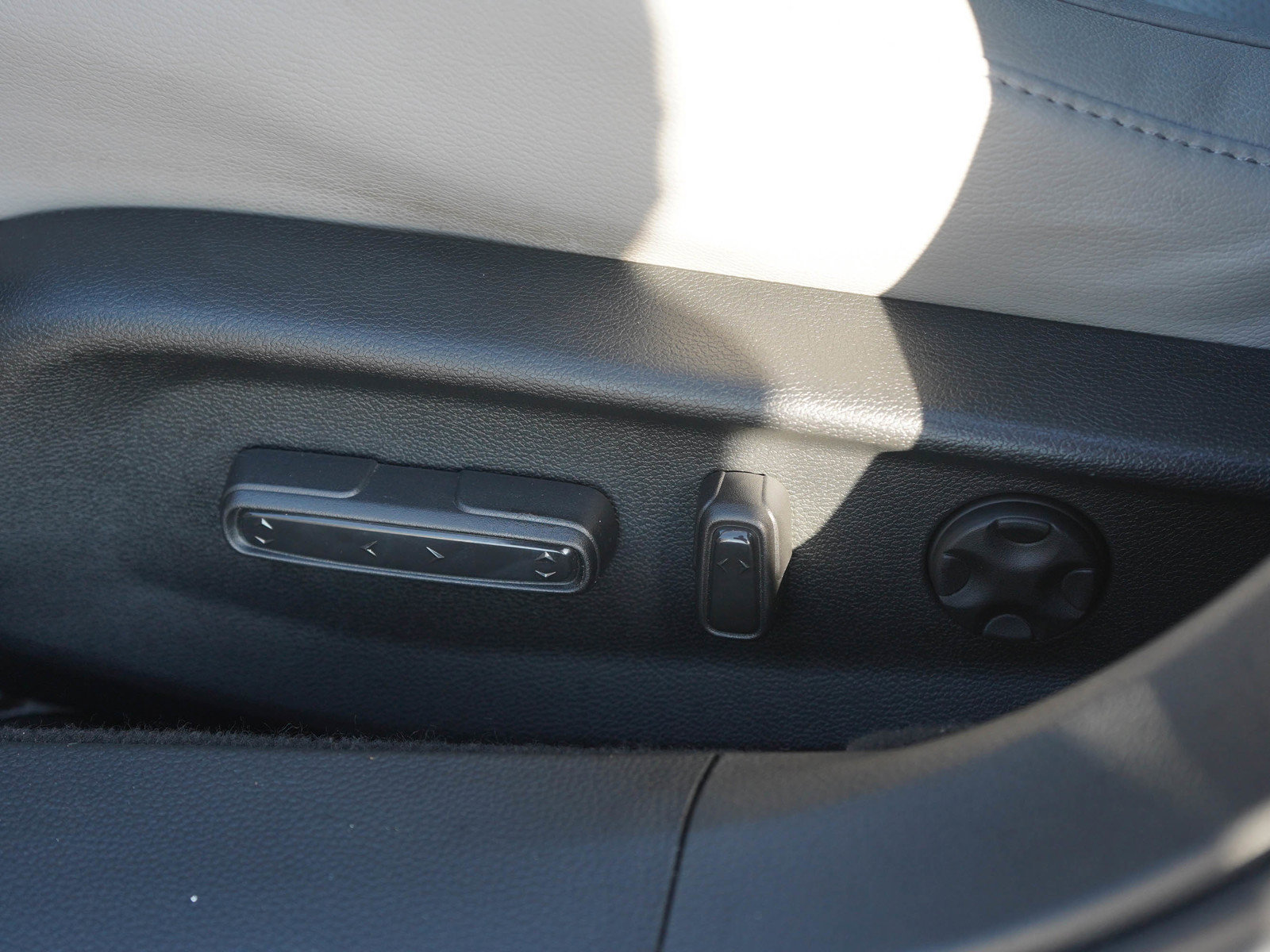 Used 2018 Honda Accord EX-L image 21