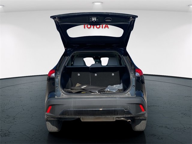 Used 2023 Toyota Corolla Cross L image 14