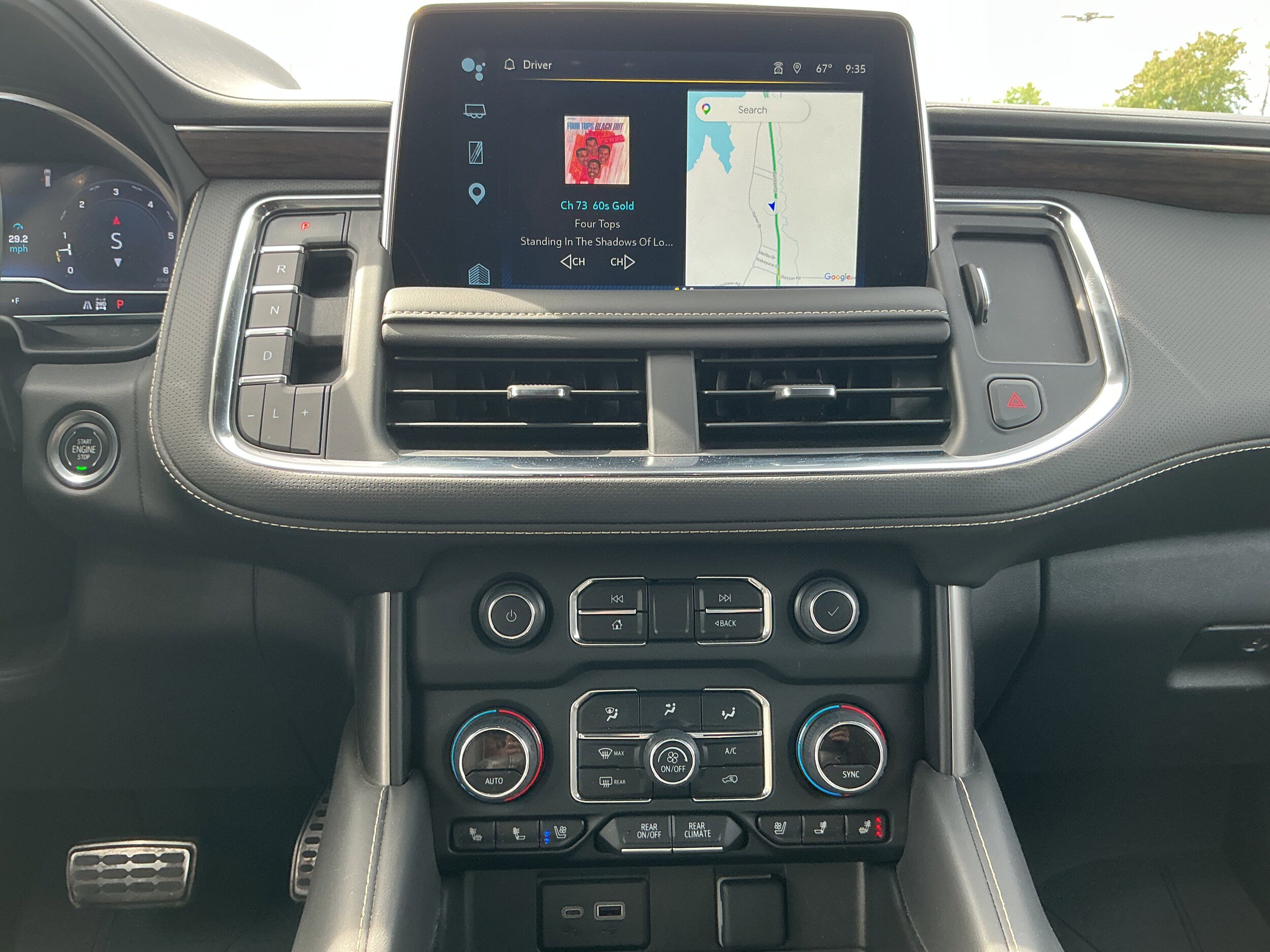 Used 2024 Chevrolet Tahoe Premier AWD/4WD image 7