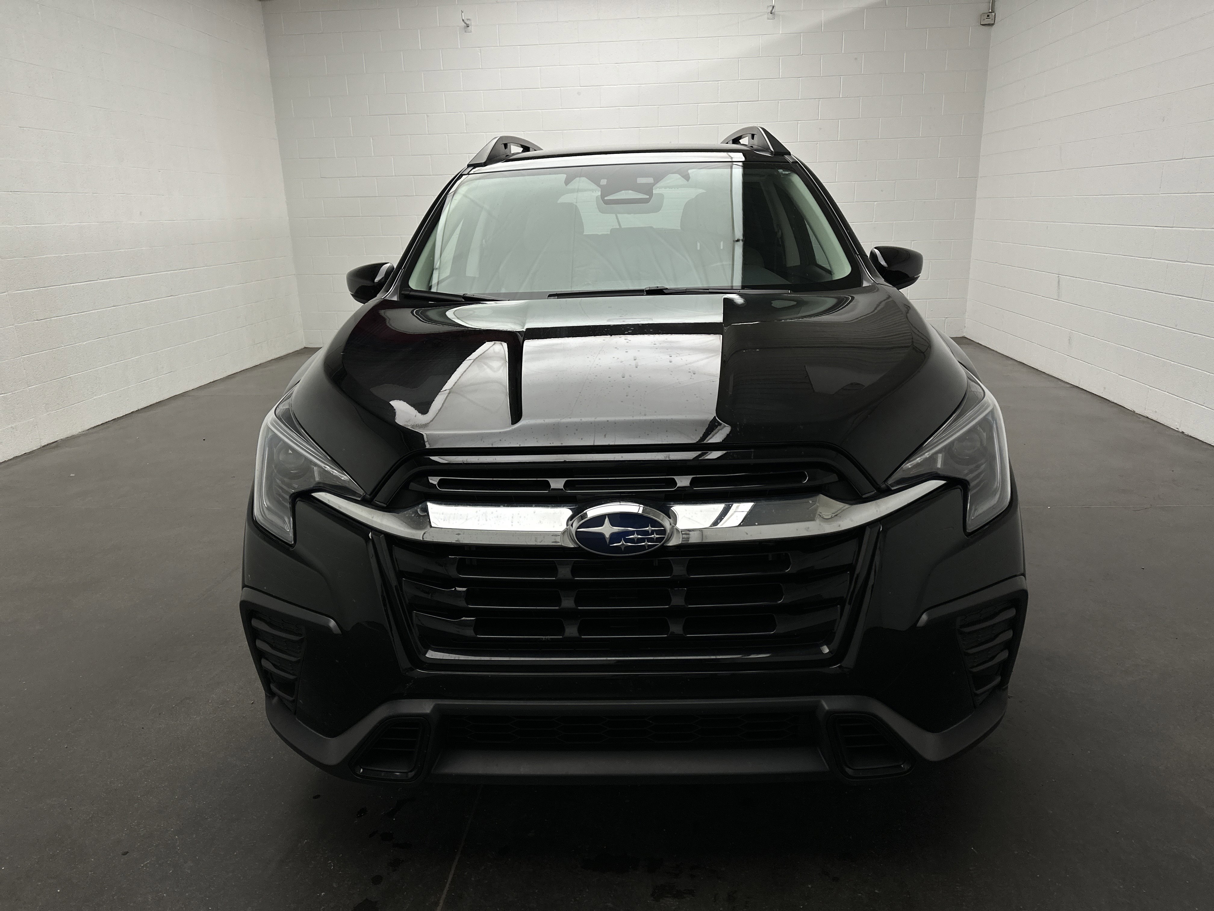 Certified 2025 Subaru Ascent Premium image 3