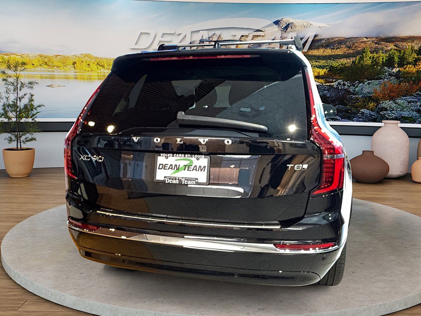 New 2026 Volvo XC90 T8 Plus w/ Protection Package AWD/4WD image 7