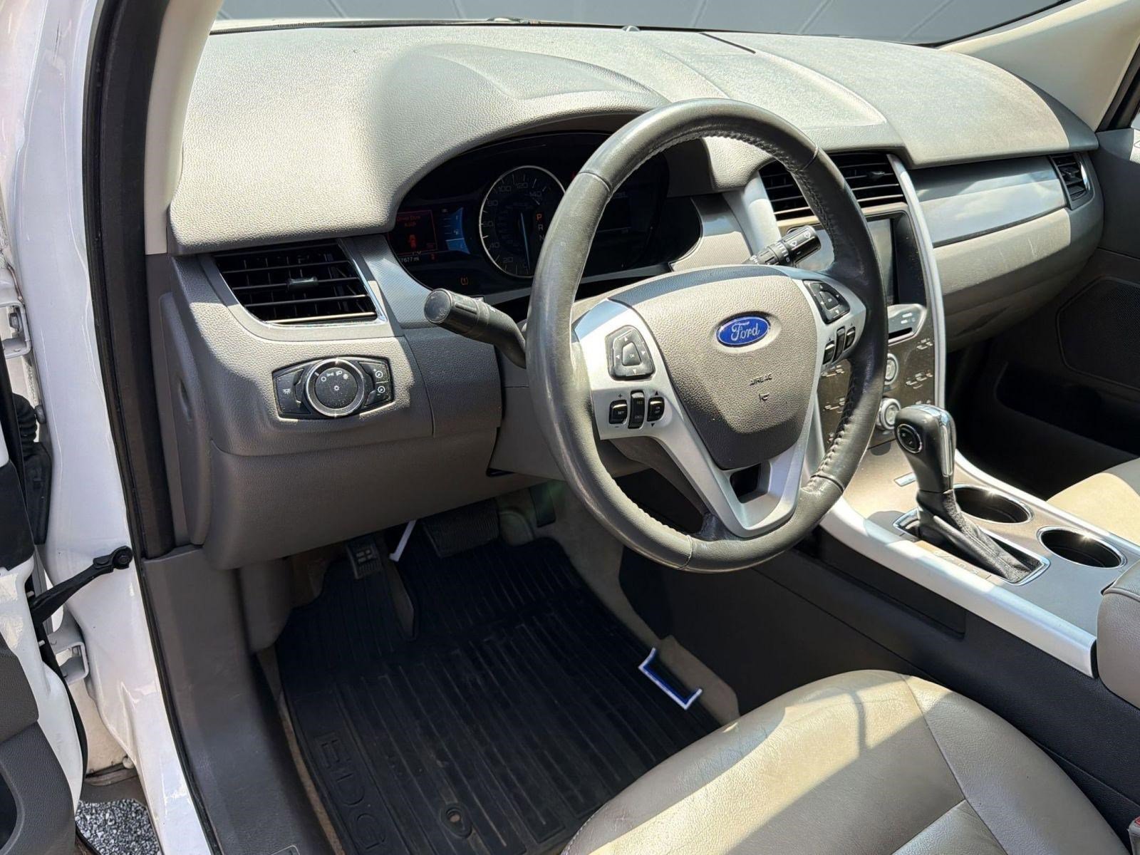 Used 2011 Ford Edge SEL w/ 202A Rapid Spec Order Code FWD image 4