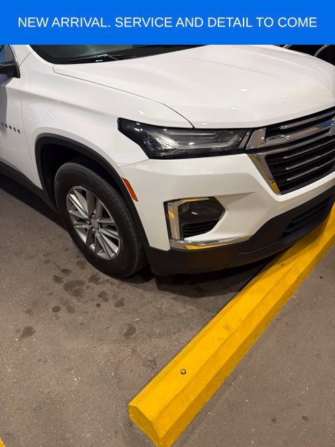 Certified 2023 Chevrolet Traverse LT FWD image 17