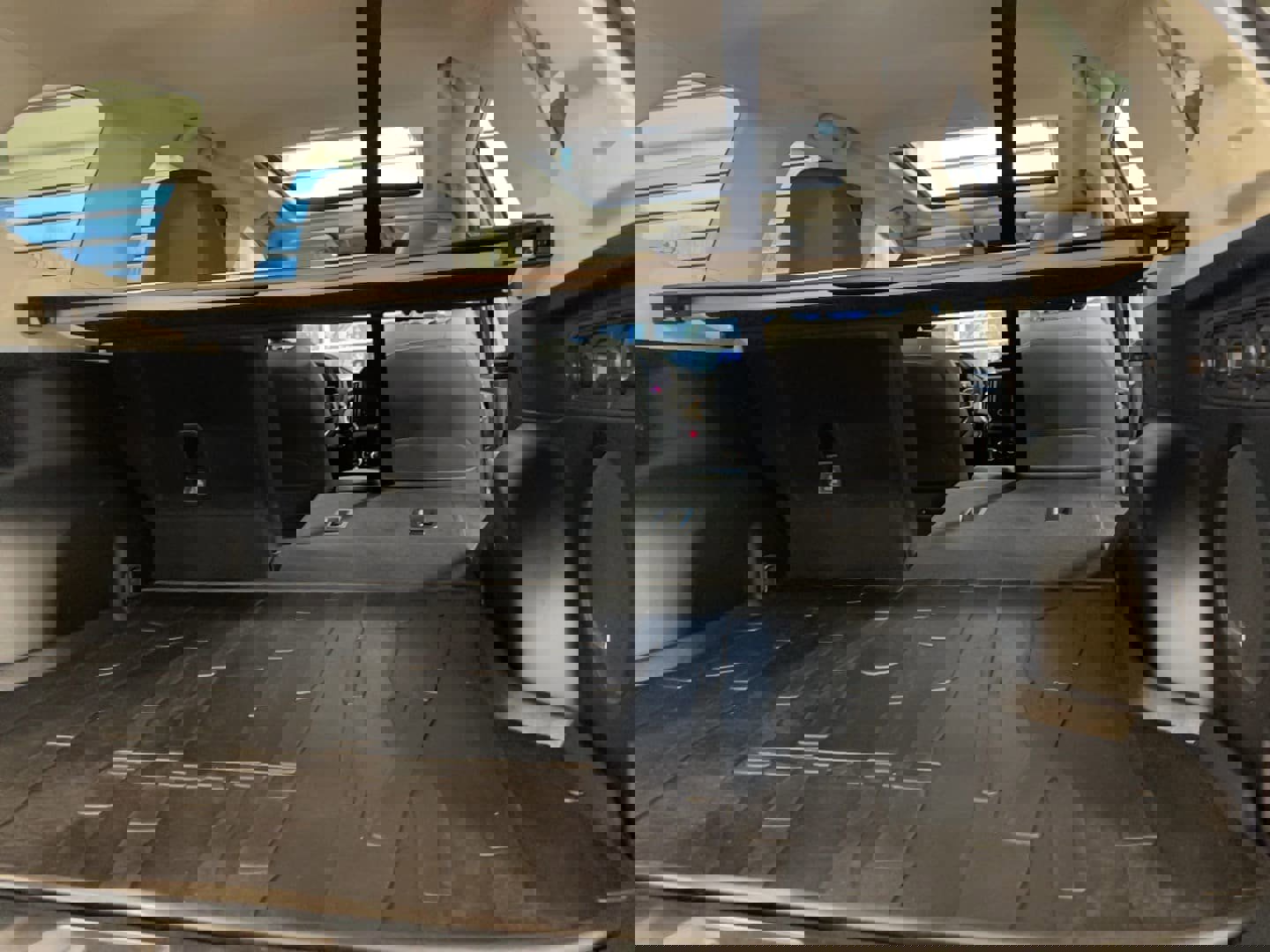 Used 2022 Subaru Forester Limited image 27