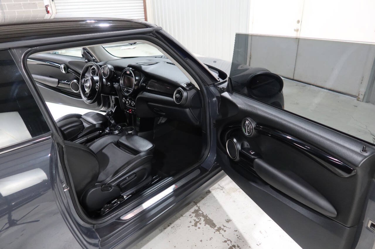 Used 2015 MINI Cooper S FWD image 11