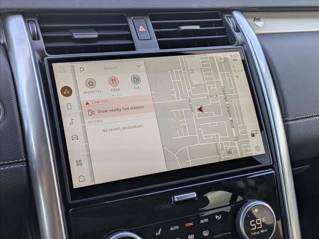 New 2025 Land Rover Discovery Dynamic SE image 14