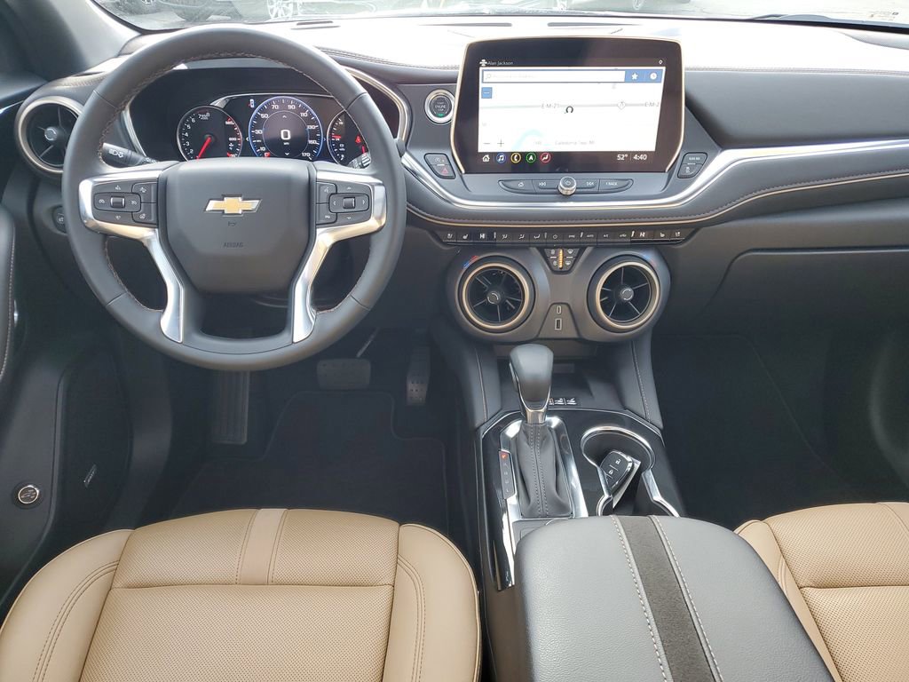 Used 2025 Chevrolet Blazer Premier w/ Driver Confidence II Package image 27