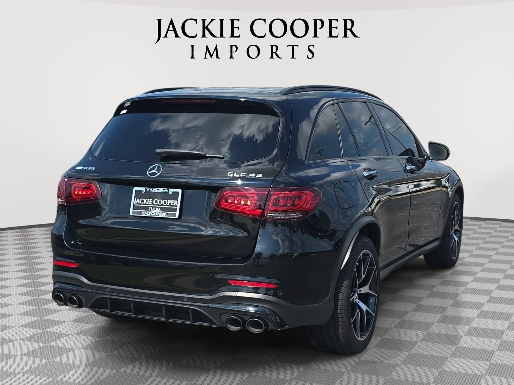 Used 2020 Mercedes-Benz GLC 43 AMG 4MATIC image 5