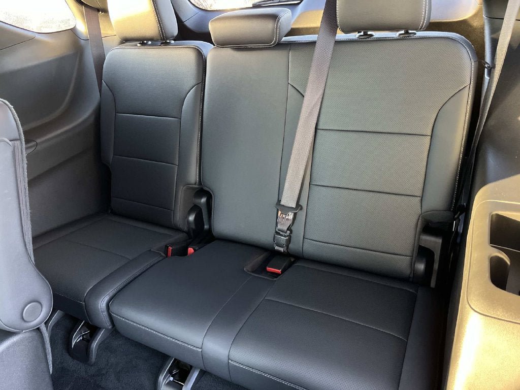 Used 2026 Chevrolet Traverse LT FWD image 20