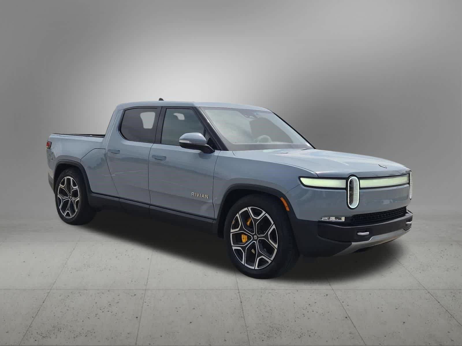 Used 2022 Rivian R1T Adventure AWD/4WD image 8