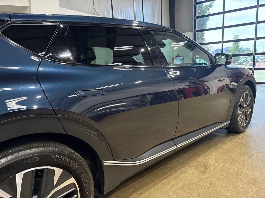 Used 2024 Kia EV6 Light AWD/4WD image 40