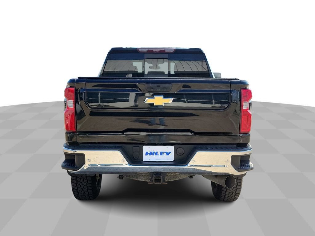 Certified 2022 Chevrolet Silverado 3500 LTZ w/ LTZ Plus Package image 7