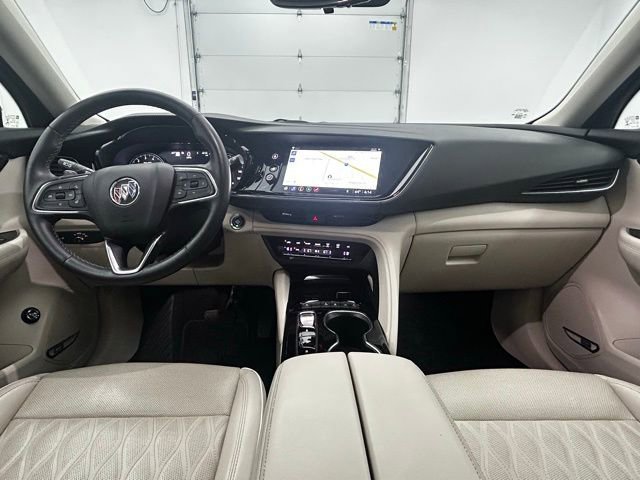 Used 2022 Buick Envision Avenir w/ Technology Package II image 2