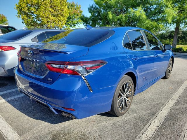 Used 2023 Toyota Camry SE FWD image 4