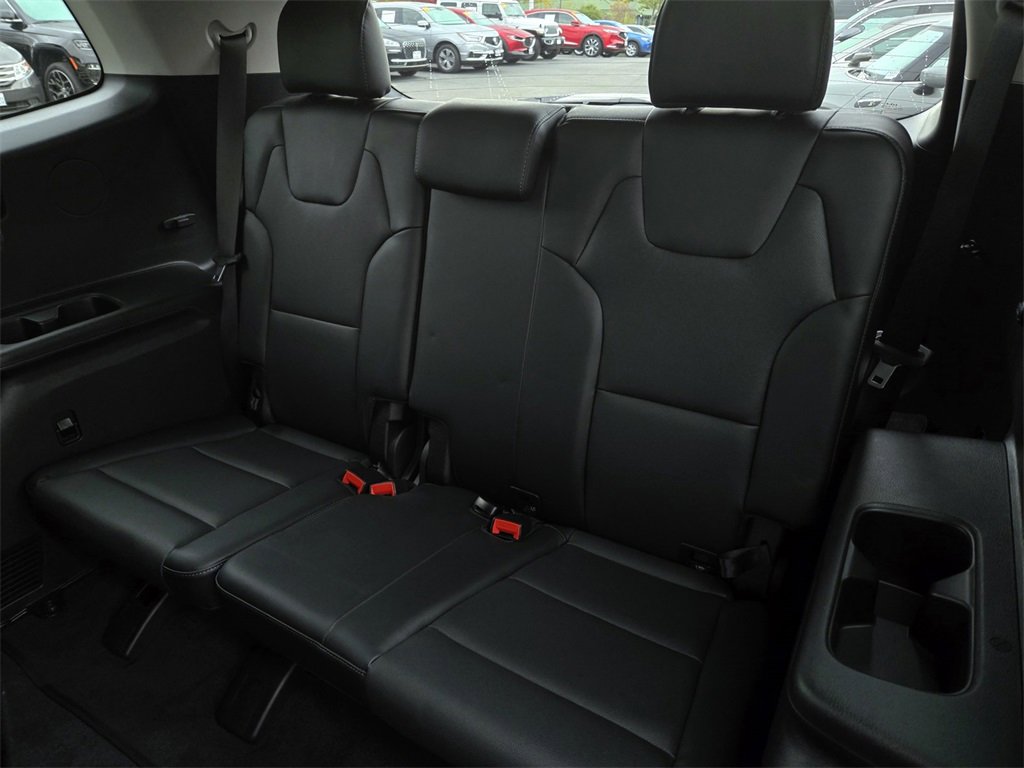 Used 2024 Kia Telluride EX image 14