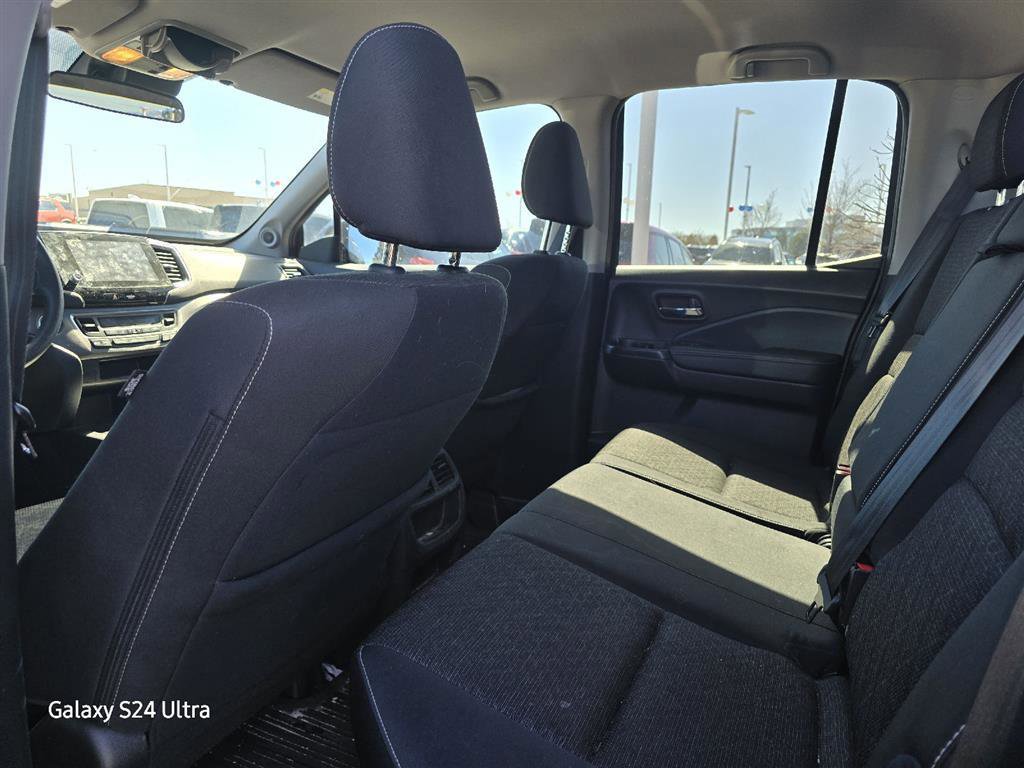 Used 2023 Honda Ridgeline Sport image 9