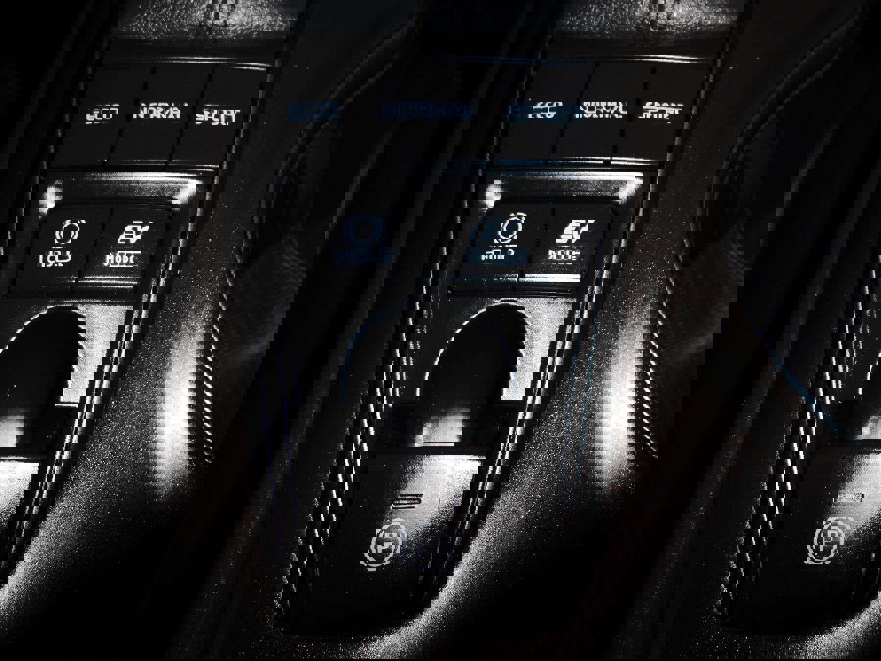 Used 2022 Toyota Camry SE image 14