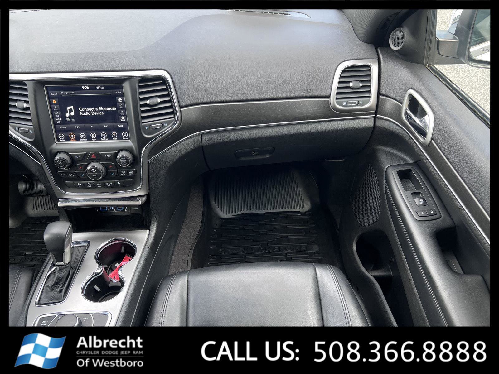 Used 2018 Jeep Grand Cherokee Limited AWD/4WD image 22