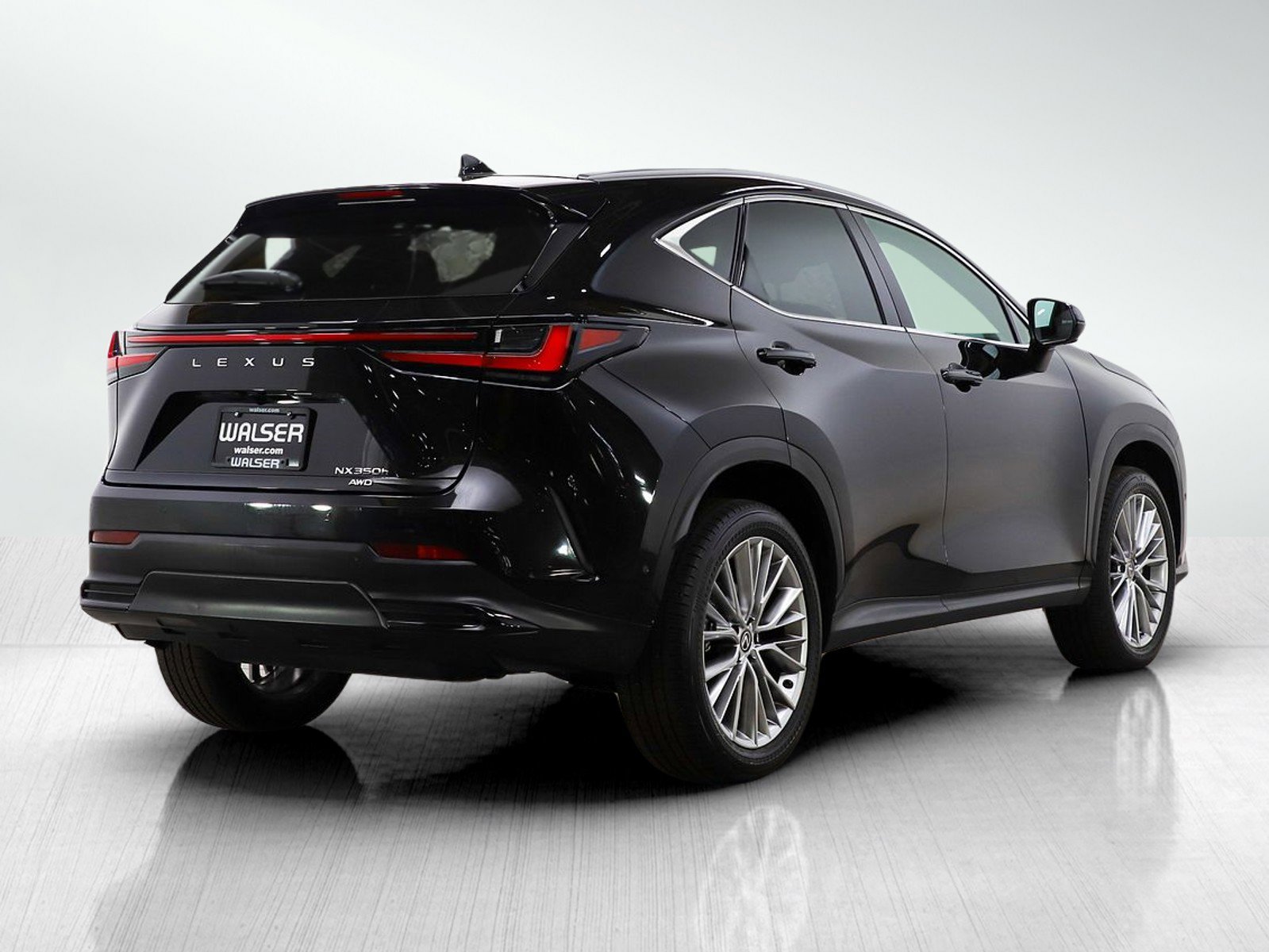 Used 2024 Lexus NX 350h AWD w/ Vision Package image 6