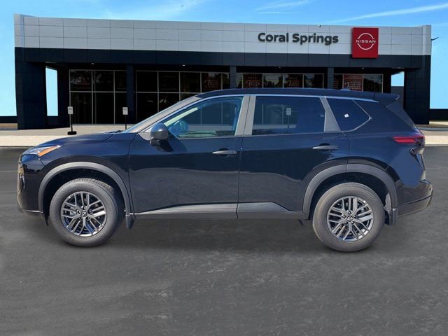 New 2026 Nissan Rogue S image 2