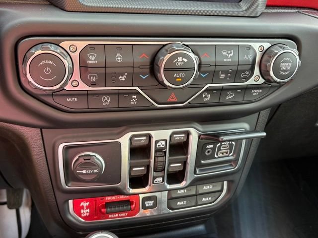 Used 2019 Jeep Wrangler Unlimited Rubicon AWD/4WD image 13