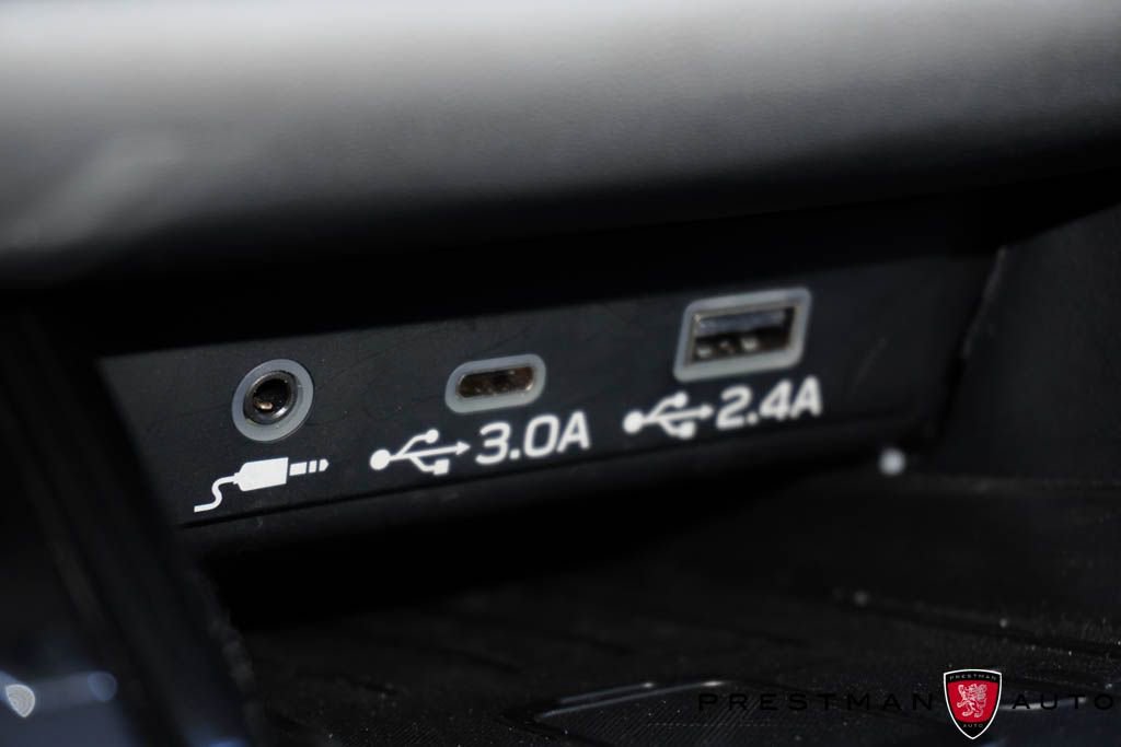 Used 2025 Subaru Outback Limited AWD/4WD image 39