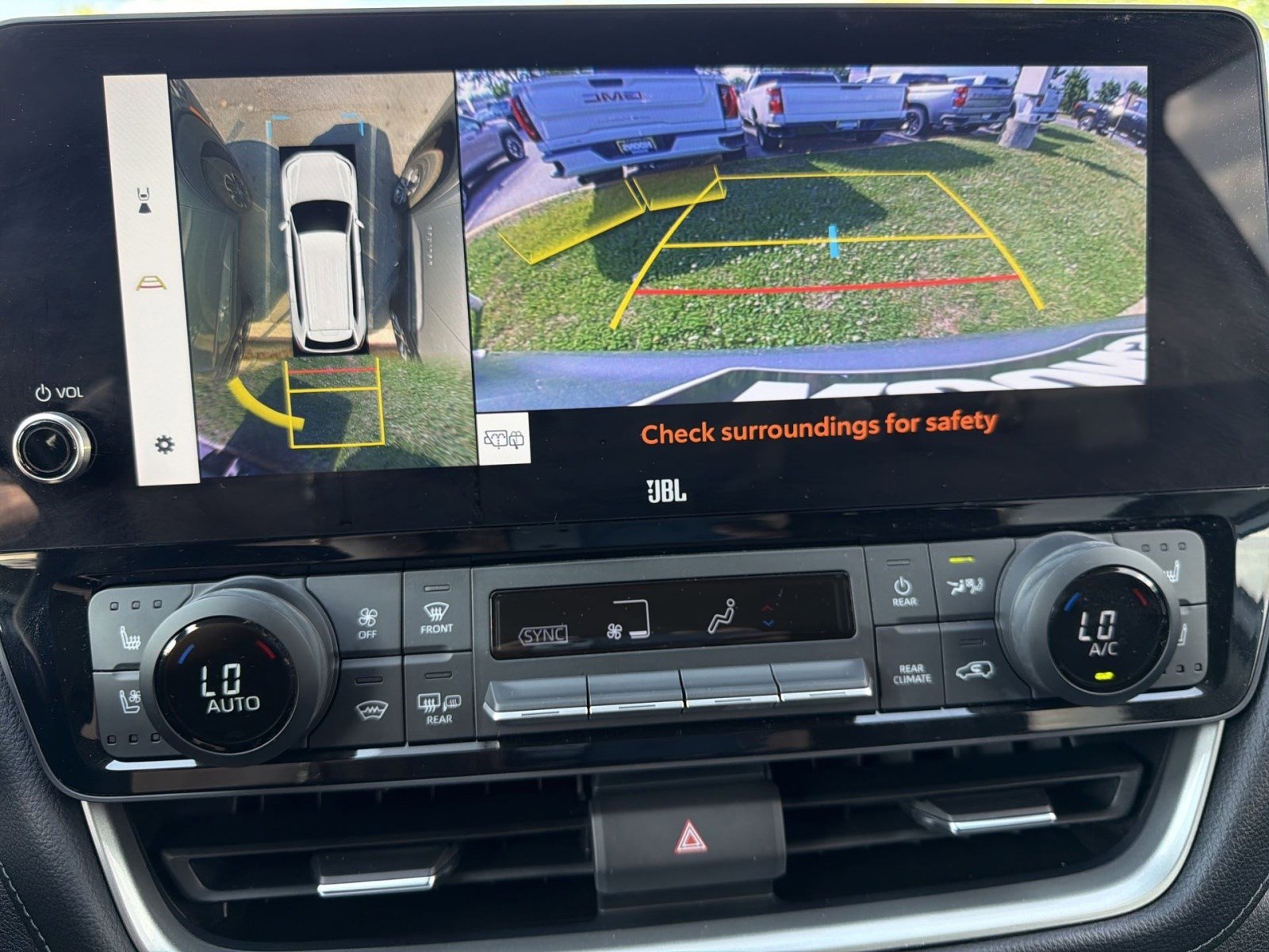 Used 2024 Toyota Grand Highlander AWD image 19