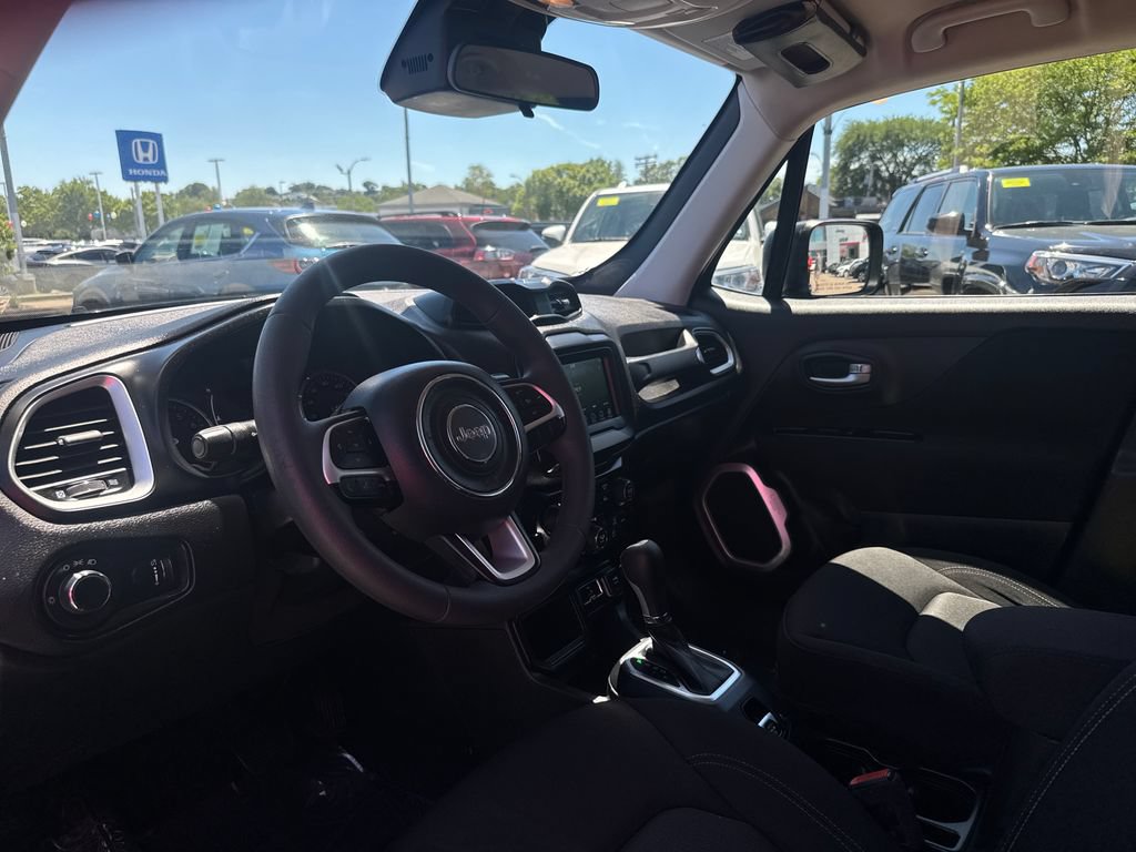Used 2021 Jeep Renegade Sport FWD image 14