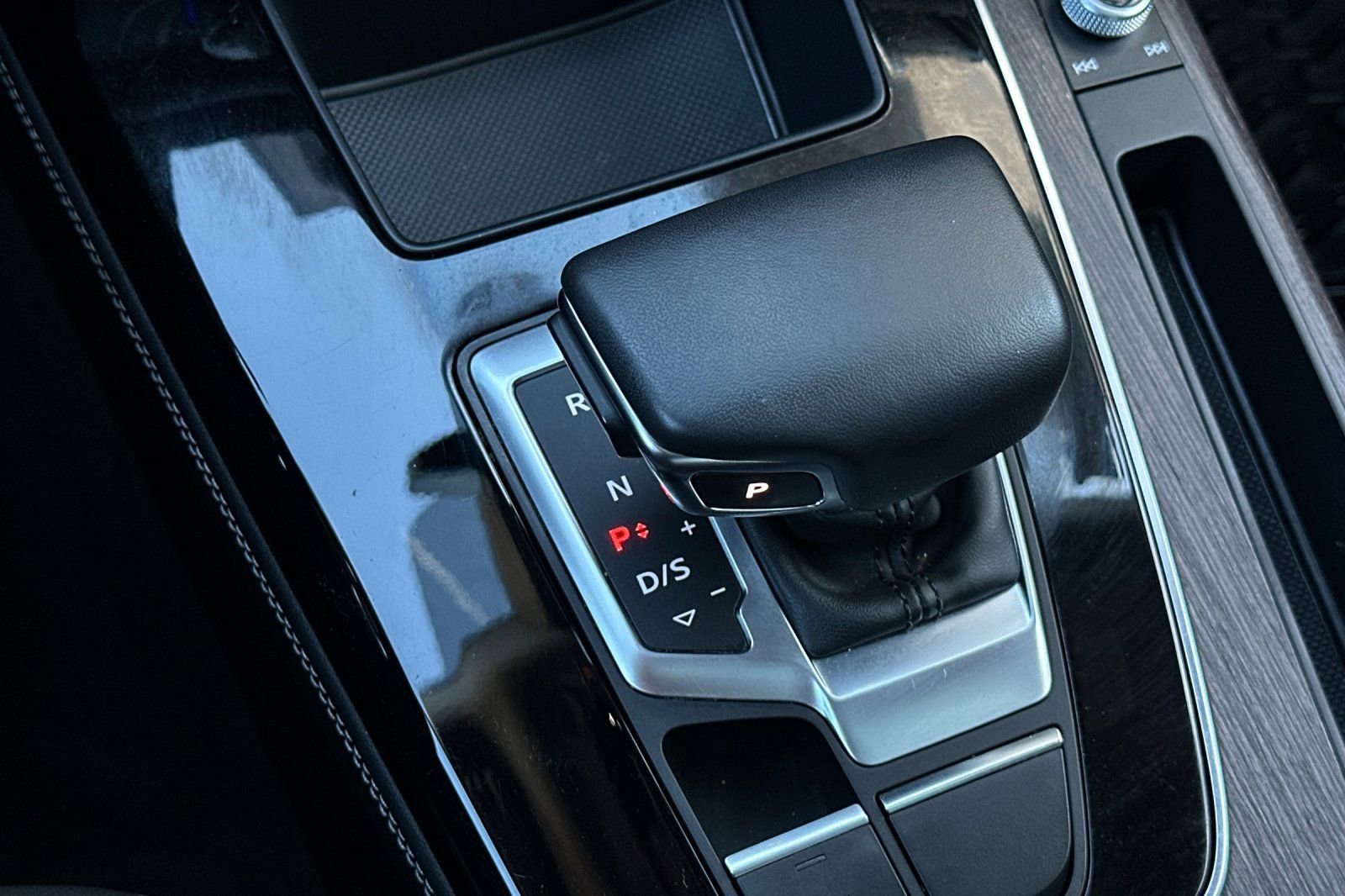 Used 2023 Audi Q5 2.0T Premium Plus w/ Premium Plus Package image 21