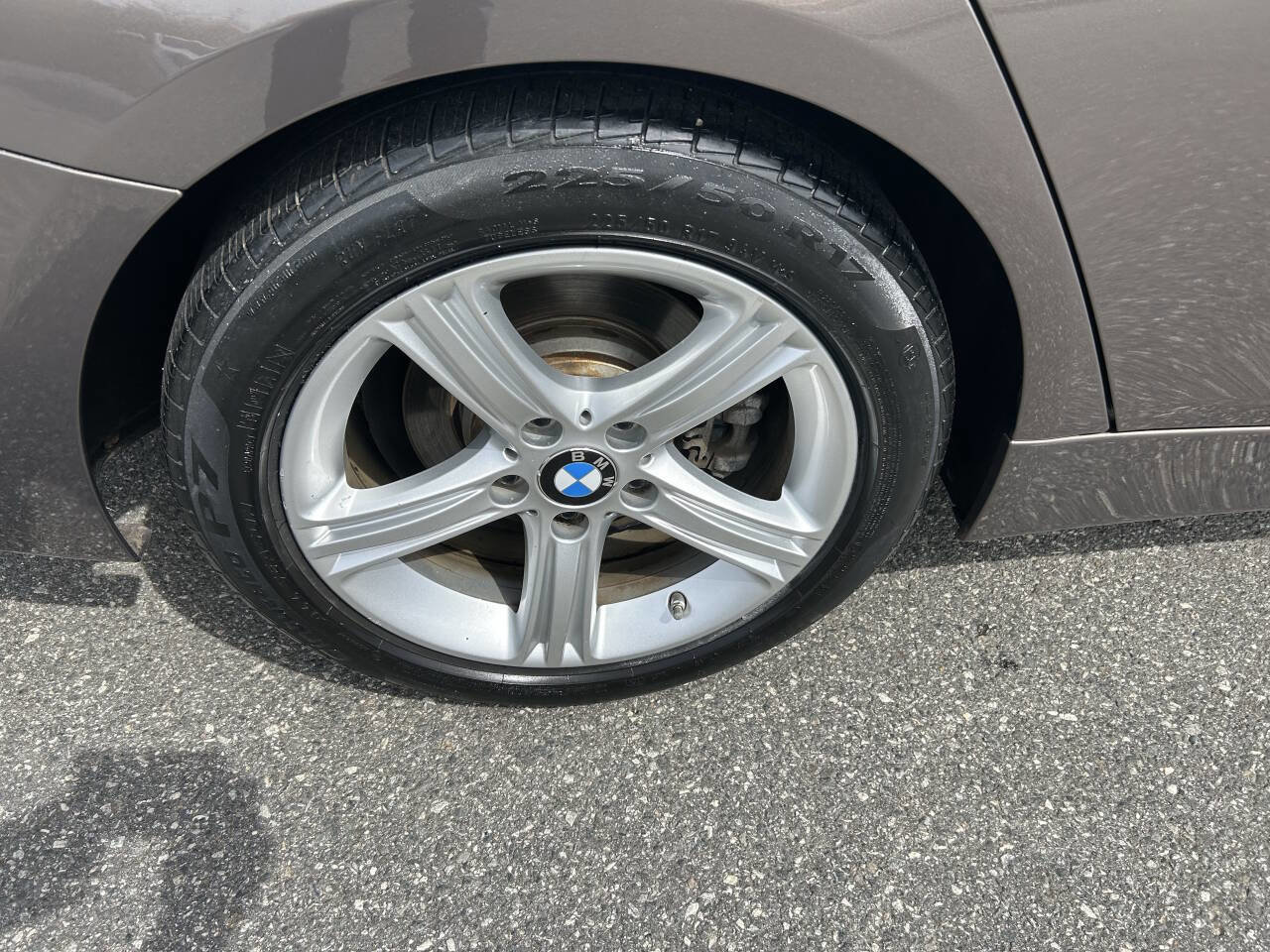 Used 2015 BMW 328i xDrive Wagon AWD/4WD image 15