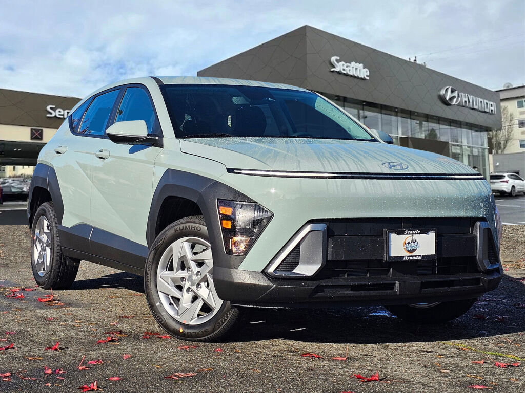 New 2026 Hyundai Kona SE image 1