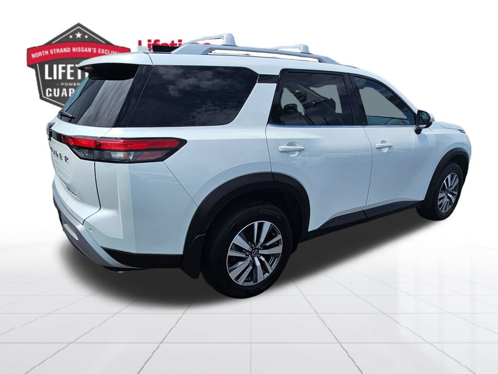 Certified 2025 Nissan Pathfinder SL AWD/4WD image 7
