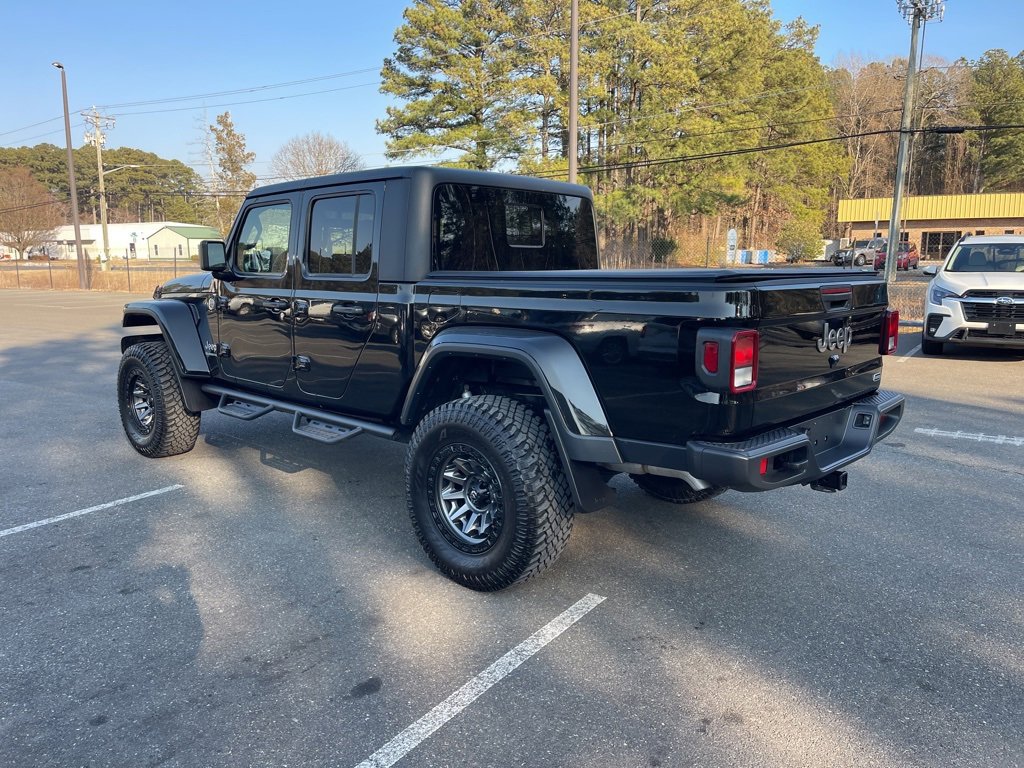 Used 2022 Jeep Gladiator Overland w/ Cold Weather Group image 7