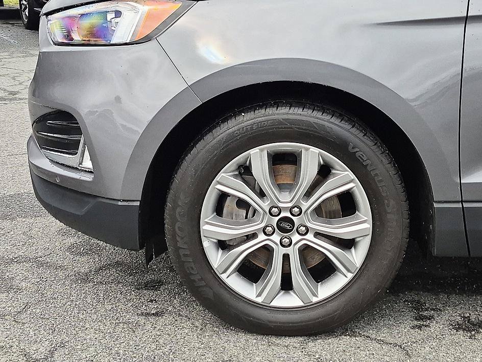 Used 2024 Ford Edge Titanium AWD/4WD image 10