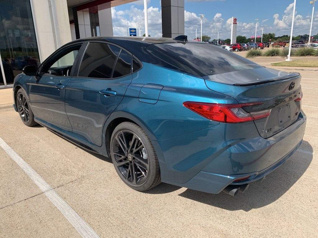 Used 2025 Toyota Camry XSE image 6