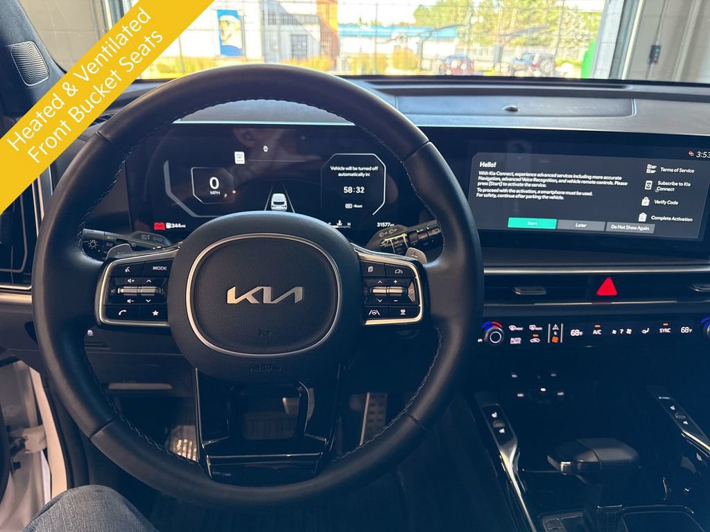 Certified 2024 Kia Sorento SX Prestige AWD/4WD image 18