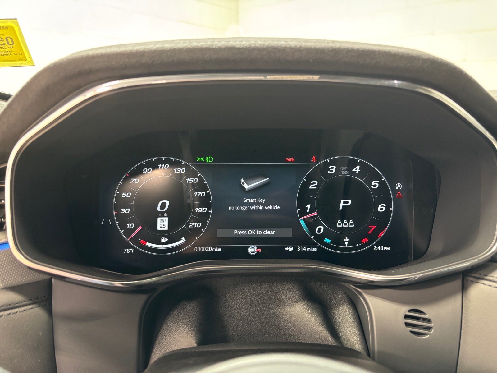 New 2026 Jaguar F-PACE SVR 575 Edition AWD/4WD image 18