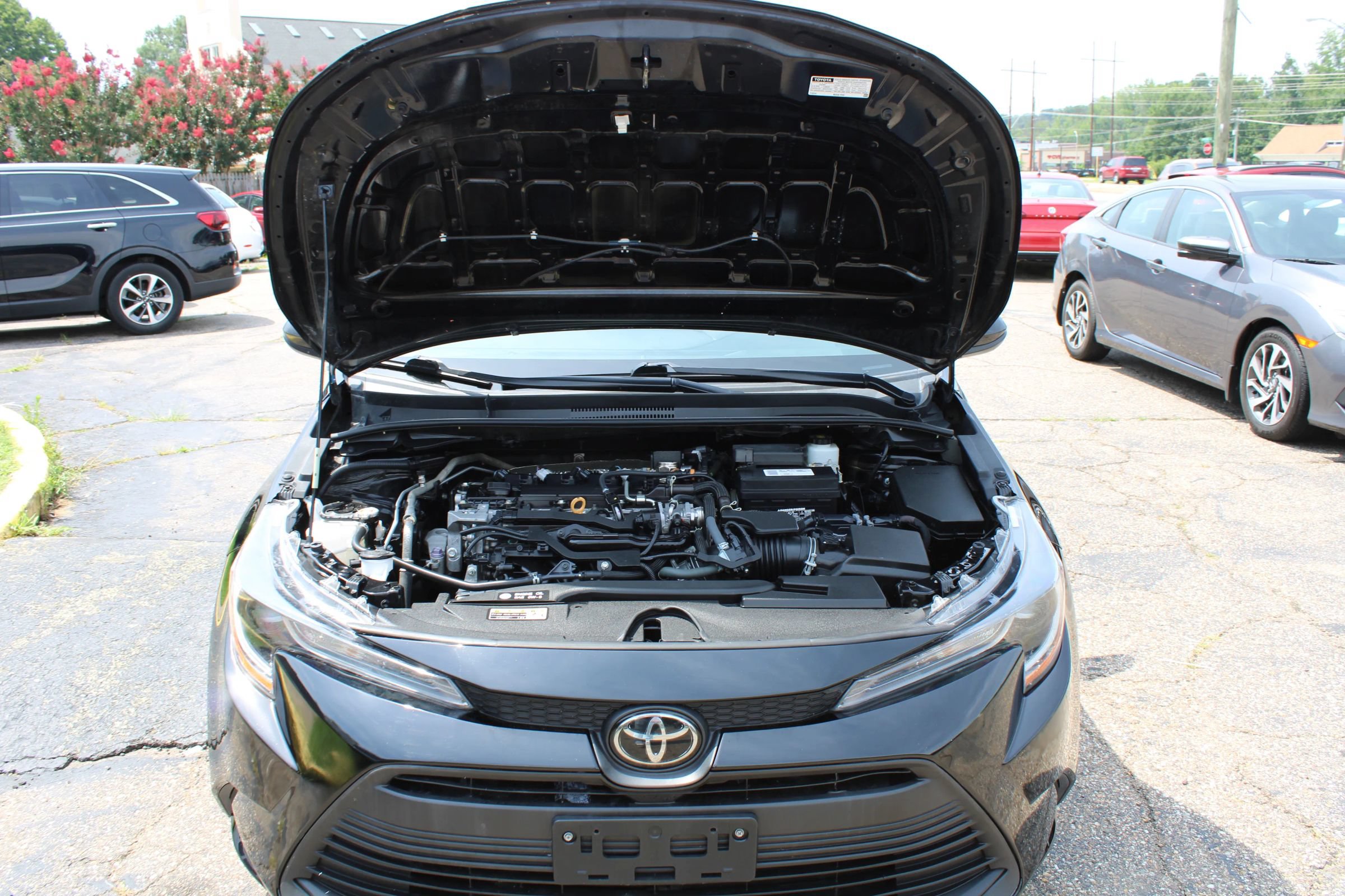 Used 2023 Toyota Corolla LE FWD image 26