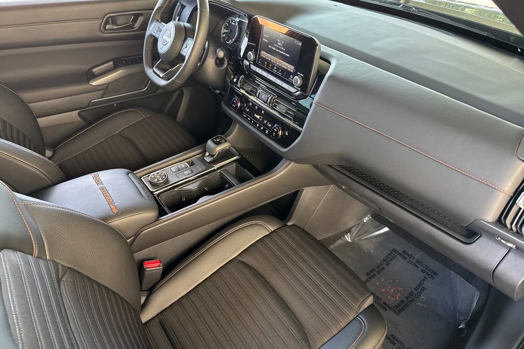Used 2025 Nissan Pathfinder Rock Creek AWD/4WD image 15