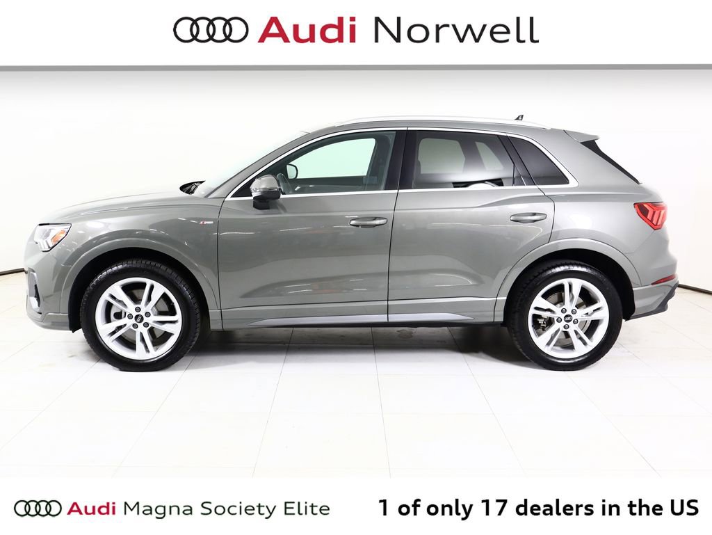 Used 2023 Audi Q3 2.0T Premium w/ Convenience Package AWD/4WD image 12