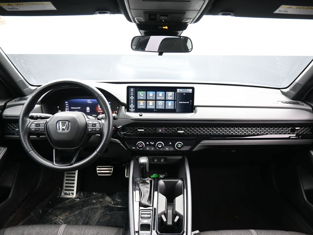 Used 2024 Honda Accord Sport image 36