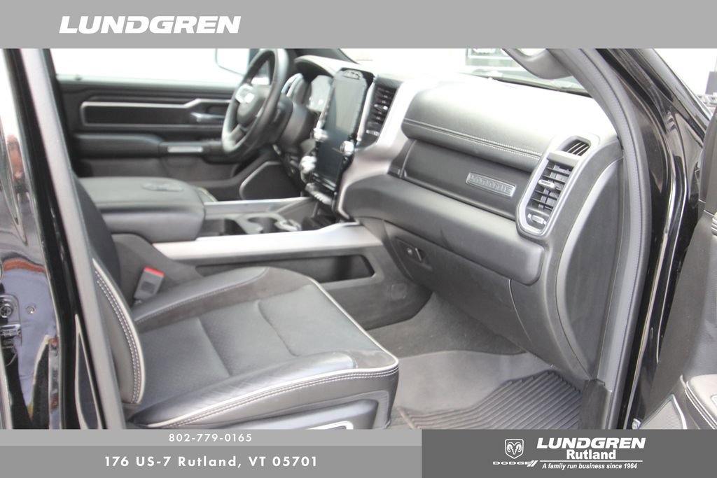 Used 2023 RAM 1500 Laramie AWD/4WD image 12