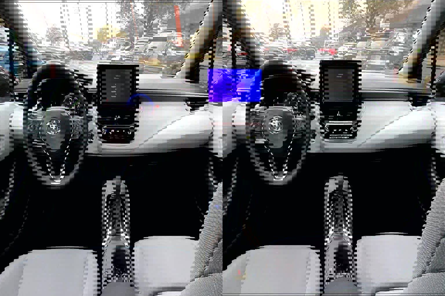 Used 2026 Toyota Corolla SE image 15