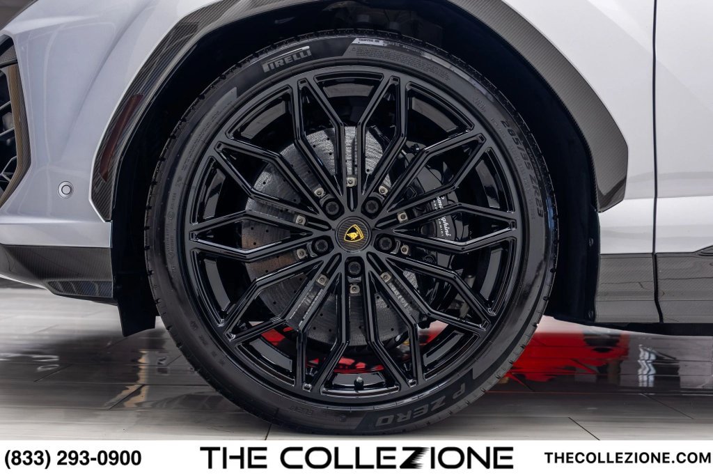 Used 2026 Lamborghini Urus SE AWD/4WD image 12